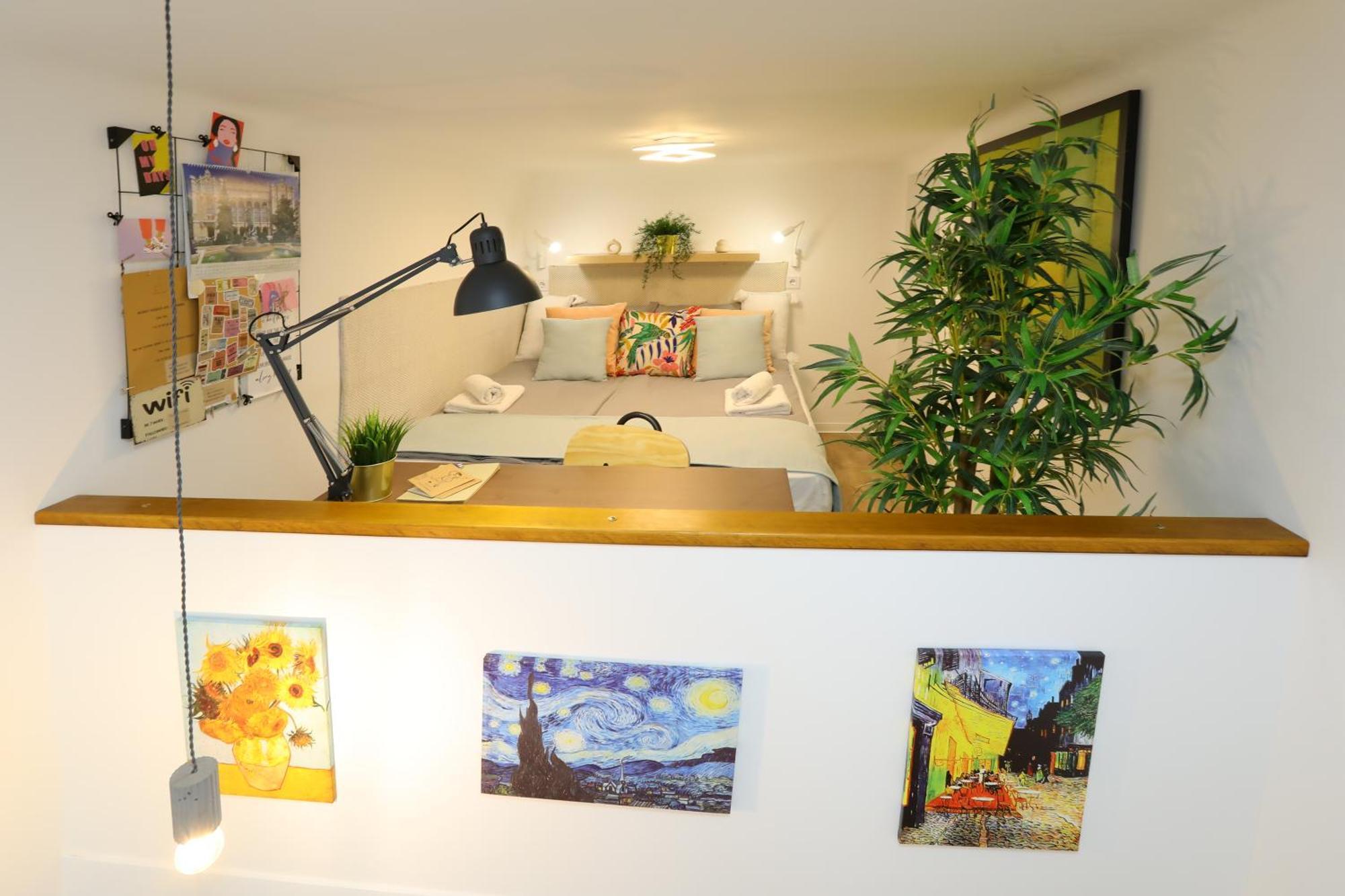 Ditta's Apartment *
